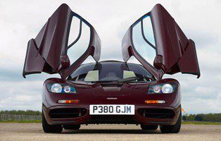 McLaren F1. Rowan Atkinson vende su joya más preciada