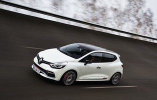 Renault Clio RS 220 Trophy. El Clio más potente de la historia