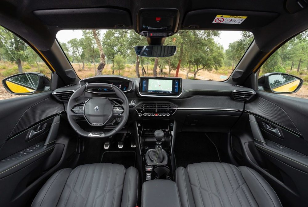 Los Peugeot 208 y 2008 estrenan el Virtual Cockpit 3D