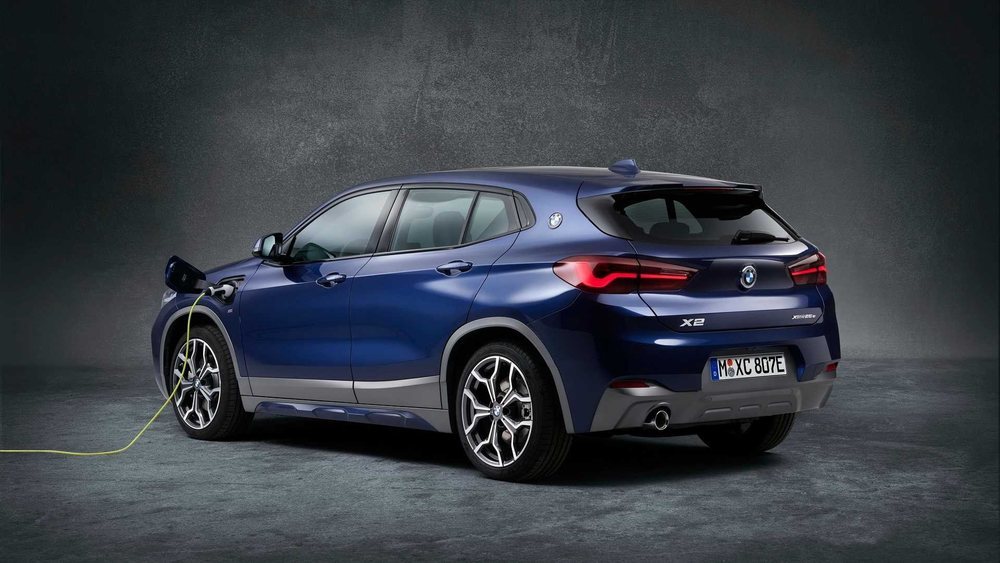 BMW X2 xDrive25e