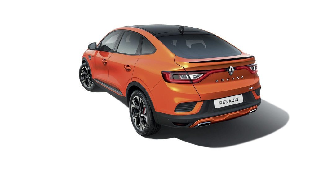 El Renault Arkana llega a España: un SUV coupé híbrido y etiqueta