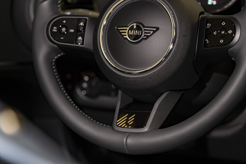 Motor16