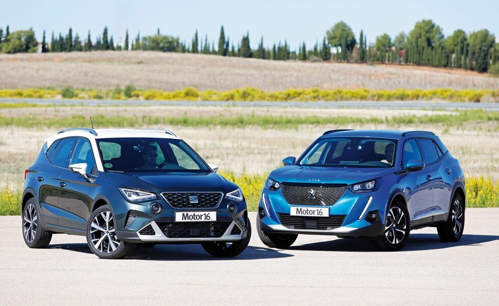 Seat Arona 1.0 TSI 110 DSG7 frente a Peugeot 2008 1.2 Puretach 130 EAT8. Las caras del éxito