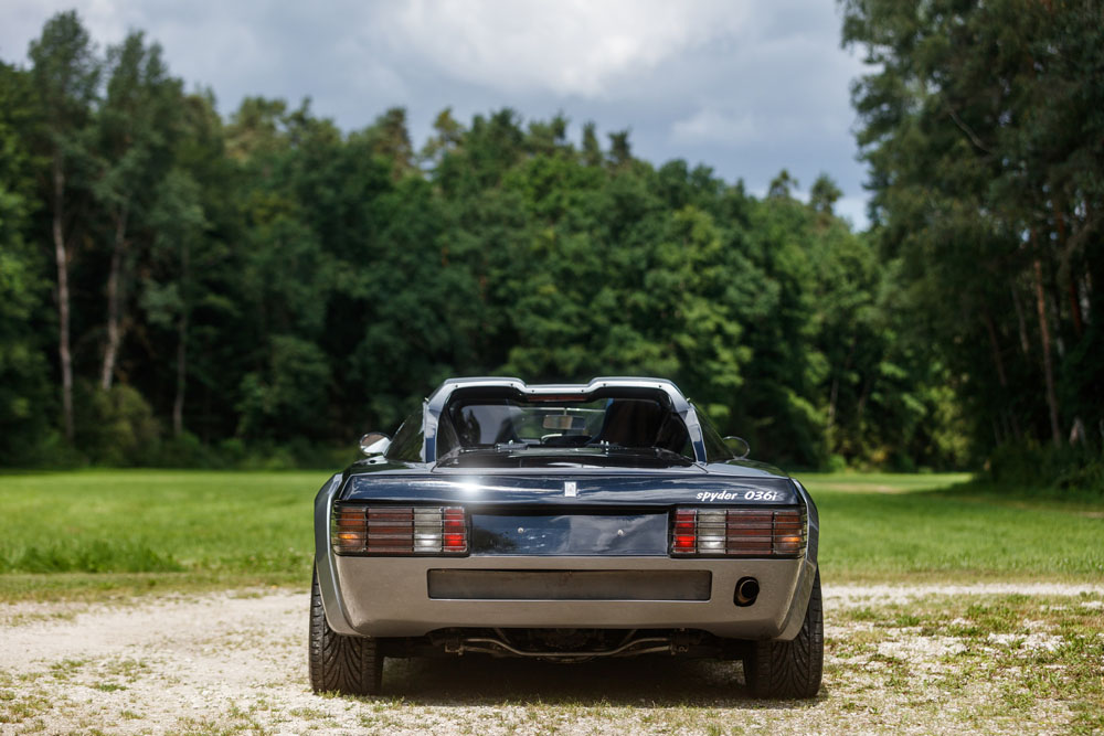 Isdera Spyder 036i. Un raro vehículo que sale a subasta 16 Motor16 1989 Isdera Spyder 036i RM Sothebys 14 Motor16