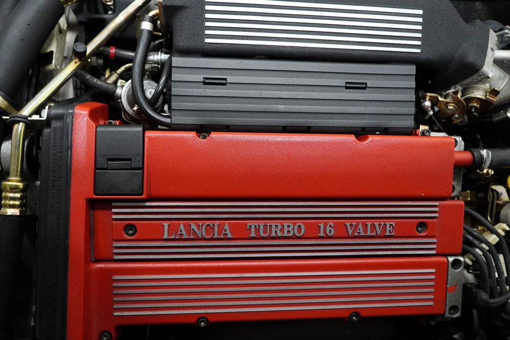 Este inmaculado Lancia Delta Integrale vale su precio en oro 2 Motor16 1992 Lancia Delta Integrale Martini 5 Evoluzione 21 Motor16