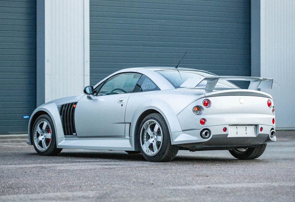 MG SV-R XPower. Un deportivo tan feo como exclusivo, busca hogar 6 Motor16 2005 MG SV R XPower Bonhams 4 Motor16