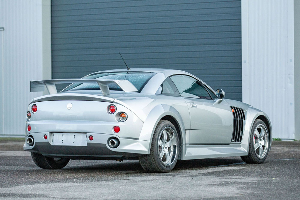 MG SV-R XPower. Un deportivo tan feo como exclusivo, busca hogar 9 Motor16 2005 MG SV R XPower Bonhams 7 1 Motor16