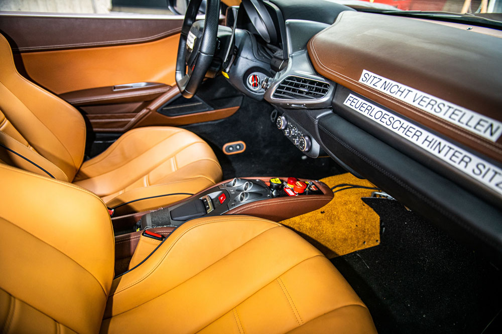 Este prototipo del Ferrari LaFerrari será subastado en Mónaco 32 Motor16 2012 Ferrari LaFerrari prototype 29 Motor16