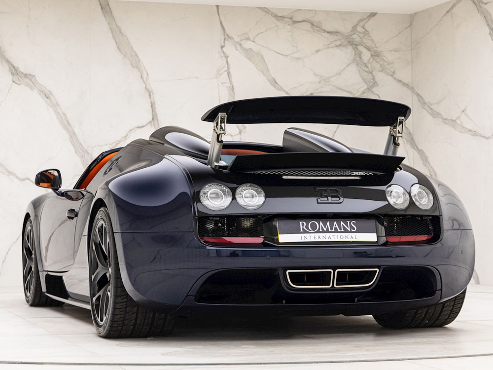 Este Bugatti Veyron Grand Sport Vitesse es único y busca hogar 5 Motor16 2015 Bugatti Veyron Grand Sport Vitesse 3 Motor16
