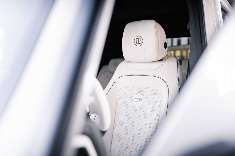 800 Adventure XLP Superwhite. La última locura de Brabus 20 Motor16 2022 Brabus 800 XLP Adventure Superwhite 34 Motor16