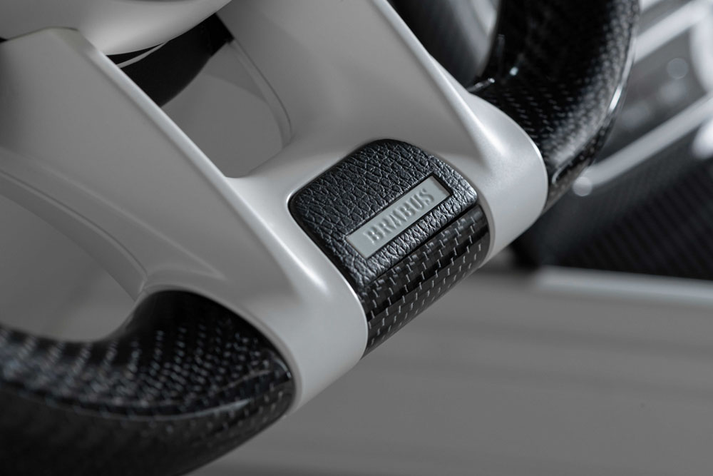800 Adventure XLP Superwhite. La última locura de Brabus 52 Motor16 2022 Brabus 800 XLP Adventure Superwhite 63 Motor16