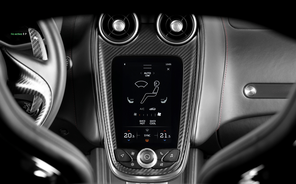2022 IMAGENES PRUEBA MCLAREN GT INTERIORES 4 Motor16