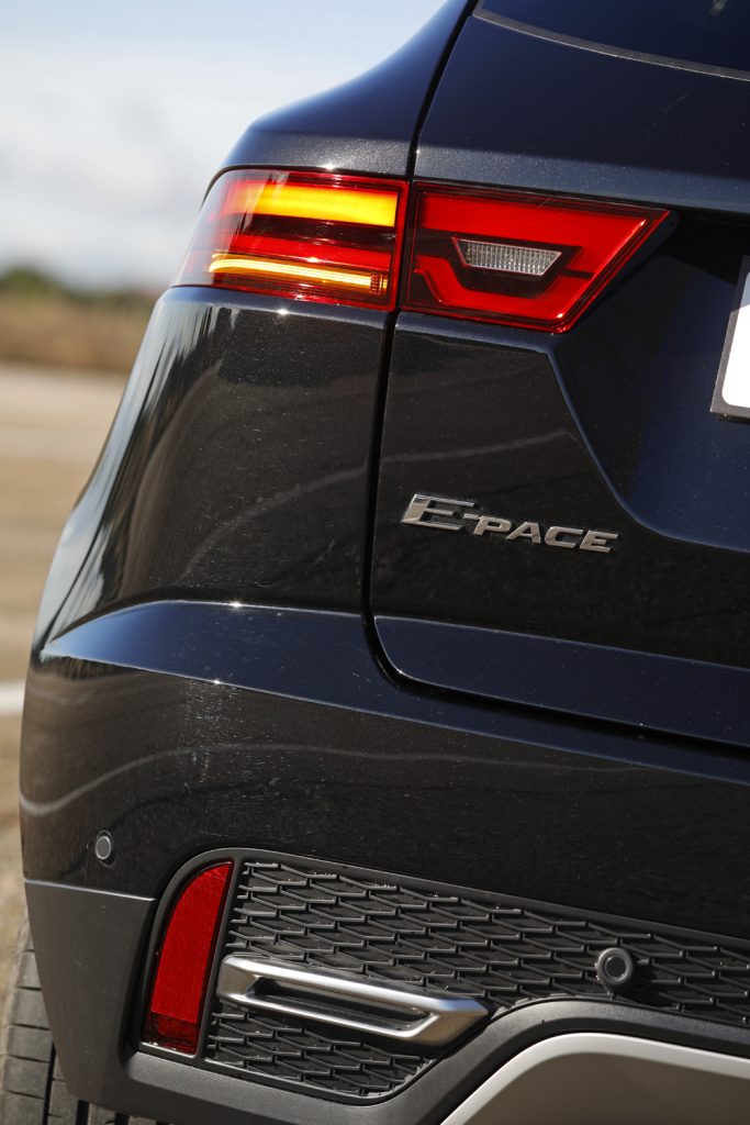 2022 PRUEBA Jaguar E Pace 2.0D MHEV AWD 163 21 Motor16