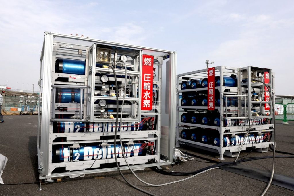 Combustibles alternativos queman estos Toyota Corolla y Toyota GR86 de competición 2 Motor16 2022 Toyota Hydrogen Powered Corolla And Carbon Neutral Fueled GR86 1 1 Motor16