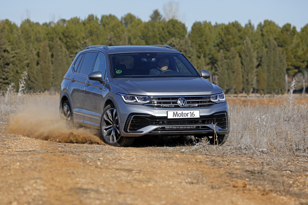 Volkswagen Tiguan Allspace R-Line 4Motion 2.0 TDi. ¿Vale lo que cuesta? 9 Motor16 2022 Volkswagen Tiguan Allspace R Line 4Motion 2.0 TDi 24 2 Motor16