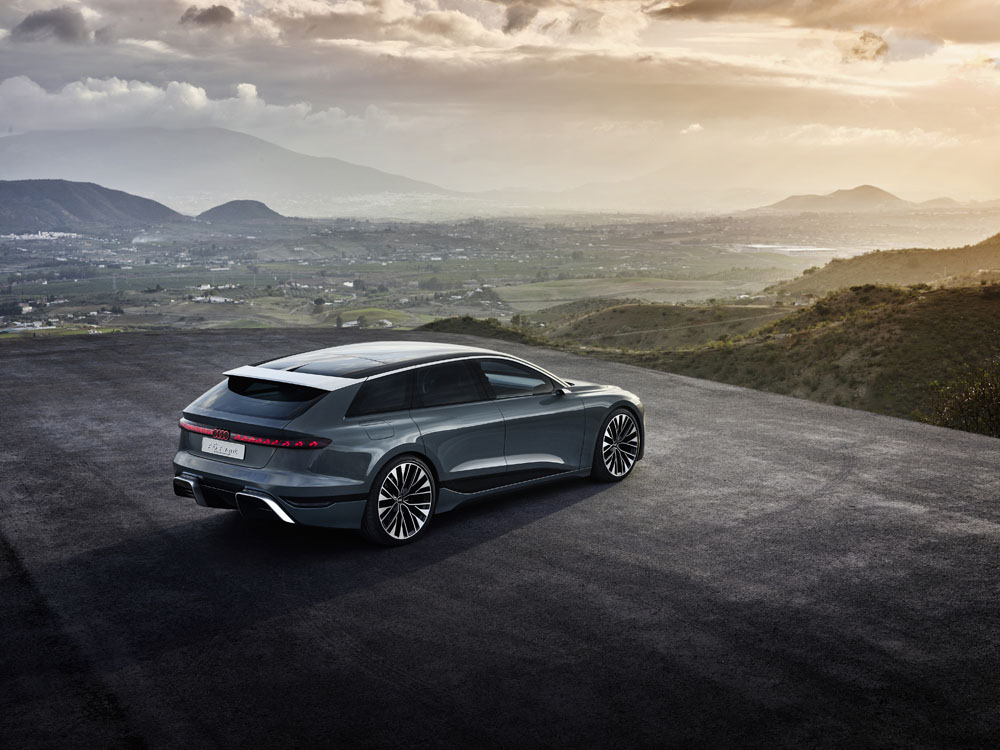 A6 Avant e-tron concept. Audi hace eléctrico todo un icono 32 Motor16 2022 audi a6 avant e tron exterior 6 Motor16