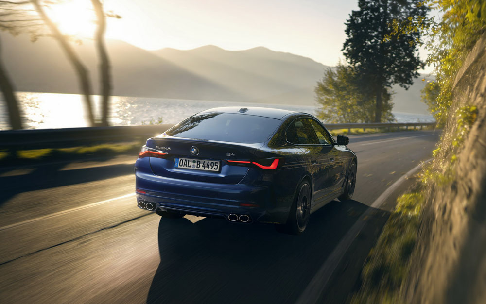 A falta de un BMW M4 Gran Coupé, Alpina tiene la solución con este B4 2 Motor16 2022 Alpina B4 Gran Coupé movimiento