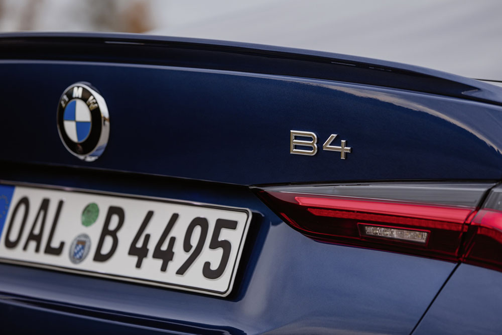 A falta de un BMW M4 Gran Coupé, Alpina tiene la solución con este B4 35 Motor16 2023 Alpina B4 Gran Coupe 45 Motor16