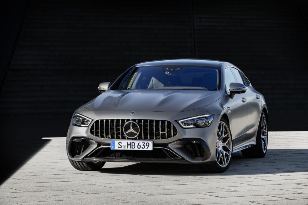 El Mercedes-AMG GT 4 puertas Coupé V8 se actualiza 8 Motor16 21C0293 003 Motor16