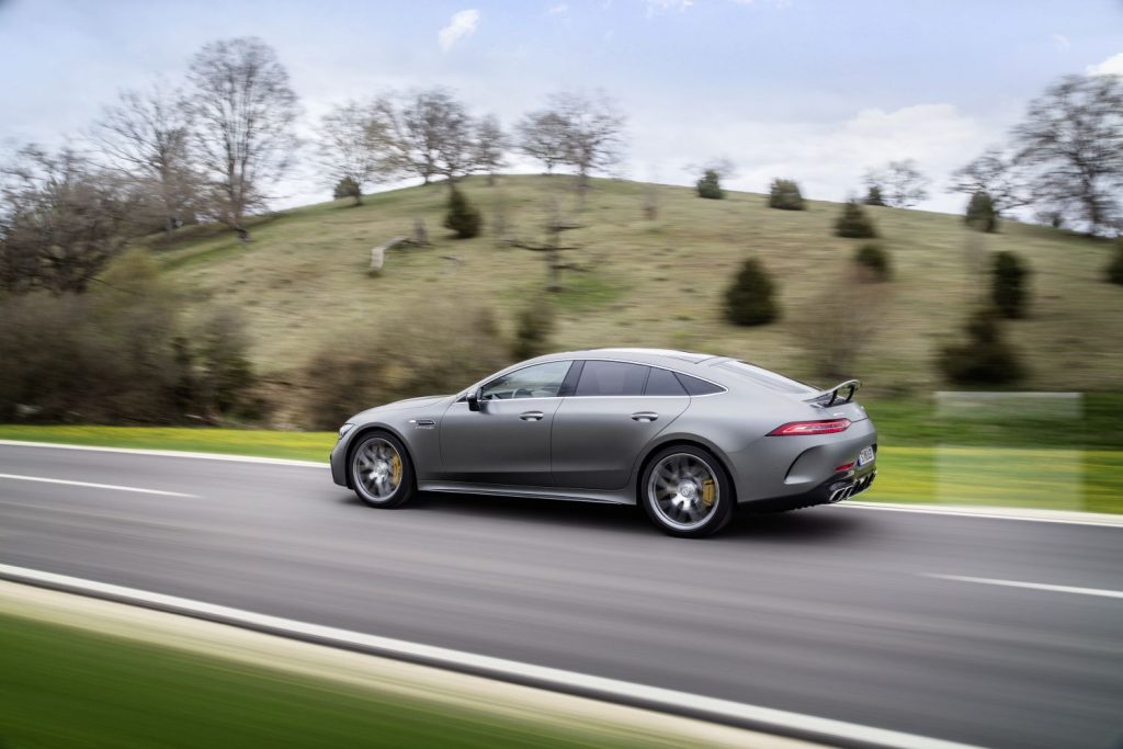 El Mercedes-AMG GT 4 puertas Coupé V8 se actualiza 15 Motor16 21C0293 110 Motor16