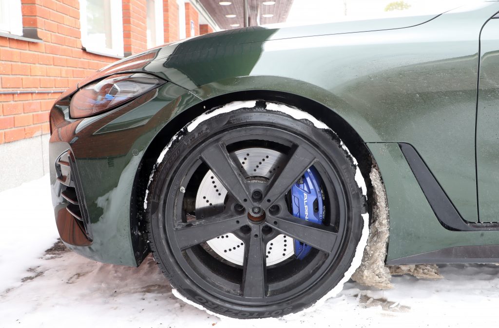 Alpina B4 Gran Coupe 20 Motor16