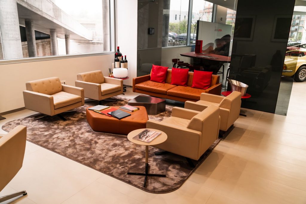 Universo Ferrari; así es la casa del Cavallino en Madrid 13 Motor16 Ferrari Santogal concesionario 13 Motor16