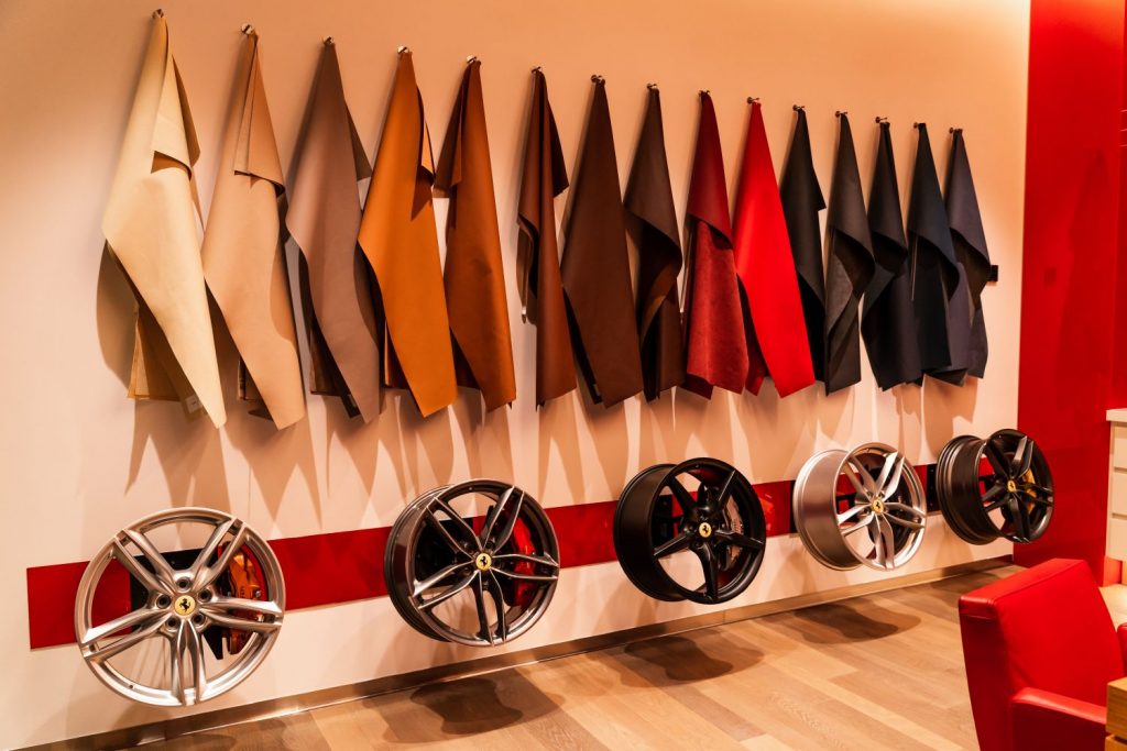 Universo Ferrari; así es la casa del Cavallino en Madrid 11 Motor16 Ferrari Santogal concesionario 8 Motor16