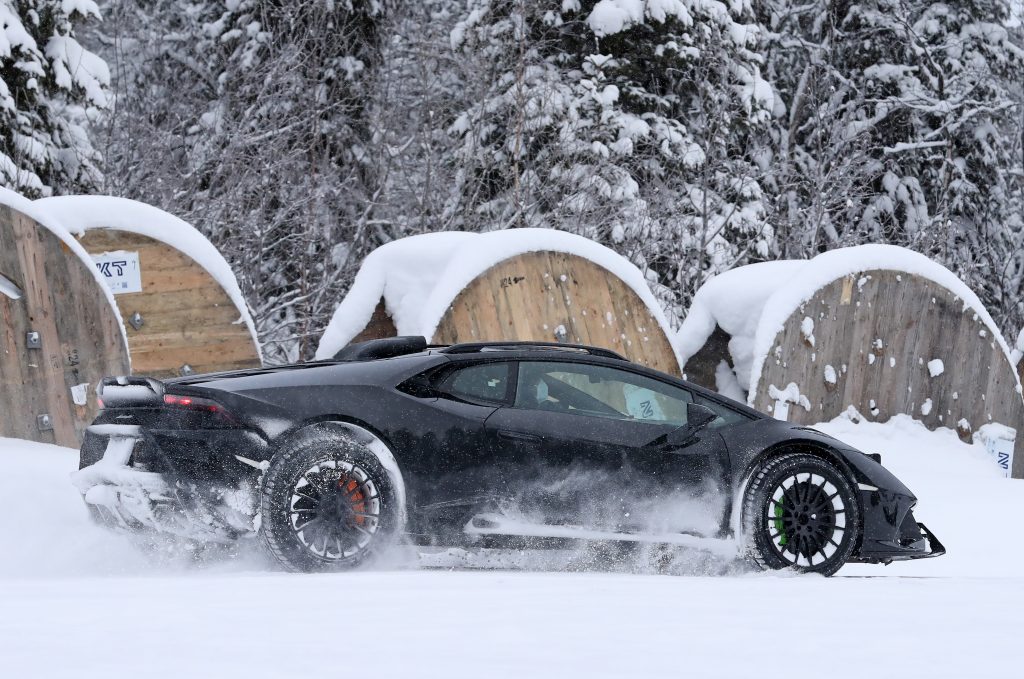 Lamborghini Huracan Sterrato 10 Motor16