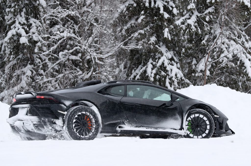 Lamborghini Huracan Sterrato 13 Motor16