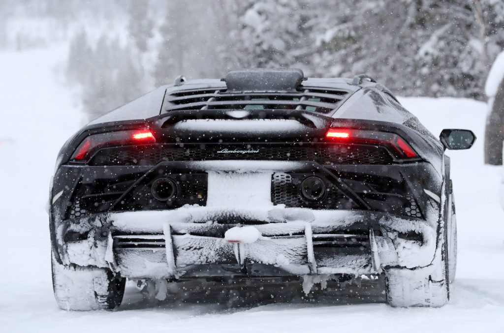 Lamborghini Huracan Sterrato 17 Motor16