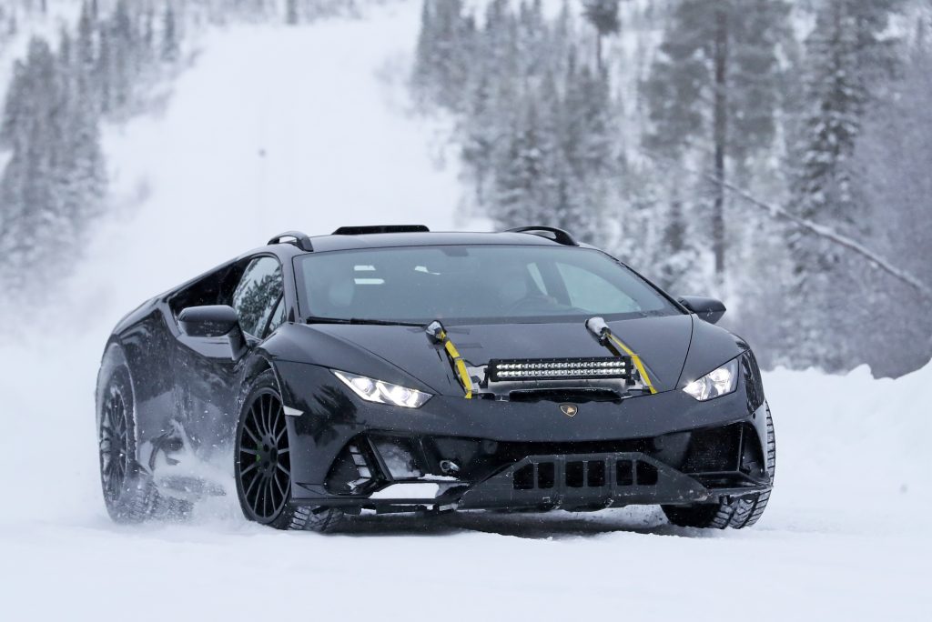 Lamborghini Huracán estrena versión hardcore y light a la vez 3 Motor16 2022 Lamborghini Huracán Sterrato prototipo
