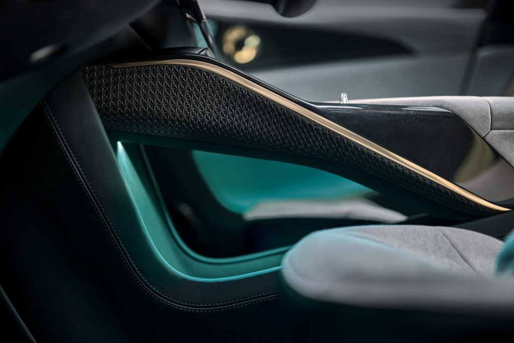 Nuevo Lotus Eletre, llega el esperado hiperSUV eléctrico a la inglesa 19 Motor16 Lotus Elitre 2022 20 Motor16