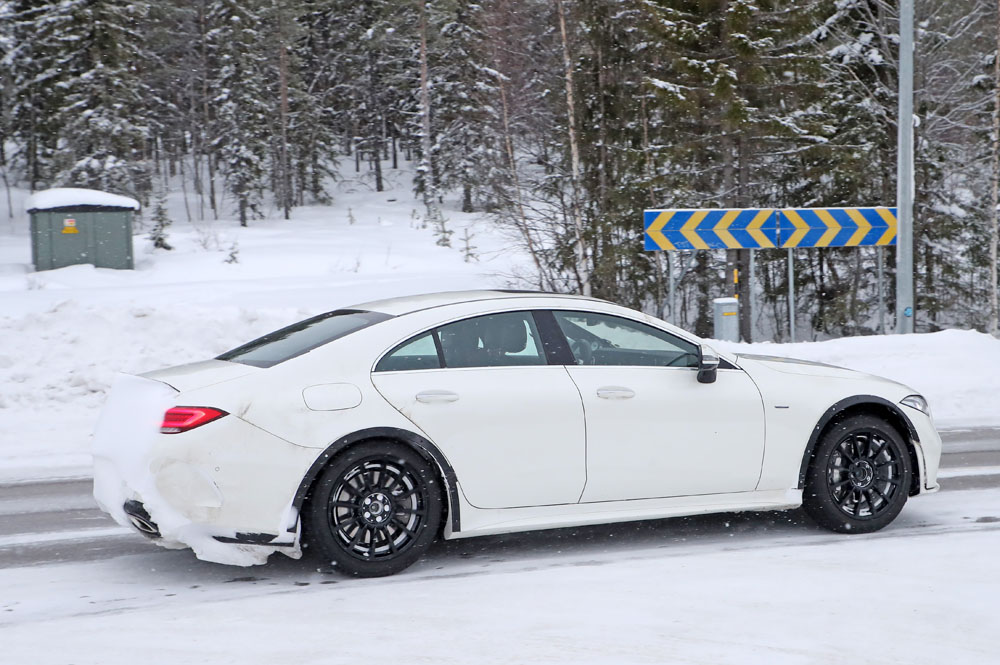 Habrá un nuevo Mercedes CLS... aunque puede llamarse CLE 1 Motor16 Mercedes CLS espía.