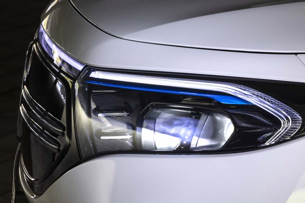 Mercedes EQB, el primer SUV eléctrico de siete plazas a la venta 7 Motor16 MERCEDES EQB 2022 6 Motor16
