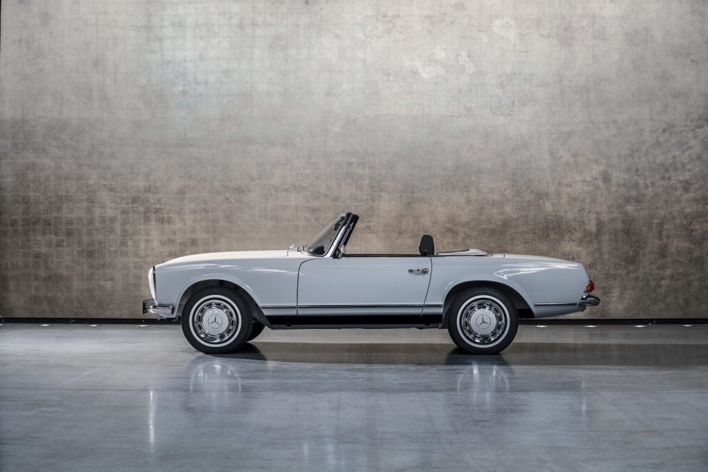 Mercedes 230 SL 2 Motor16