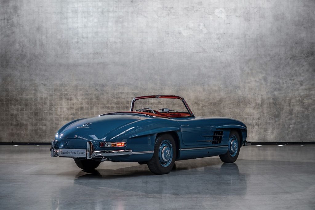 Mercedes SL cumple 70 años 5 Motor16 Mercedes 300 SL Roadster 2 Motor16