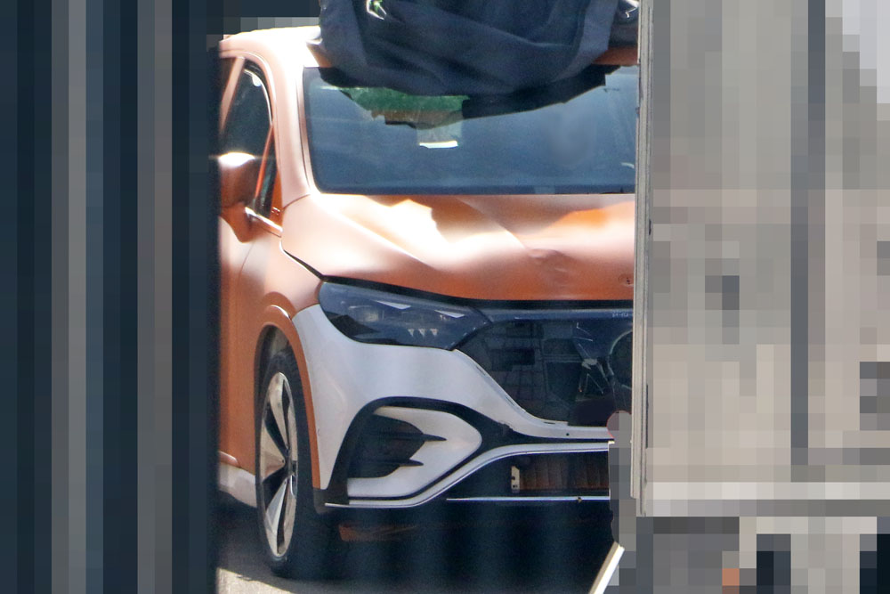 El Mercedes EQE SUV lo enseña todo 2 Motor16 Mercedes EQE SUV 1 Motor16