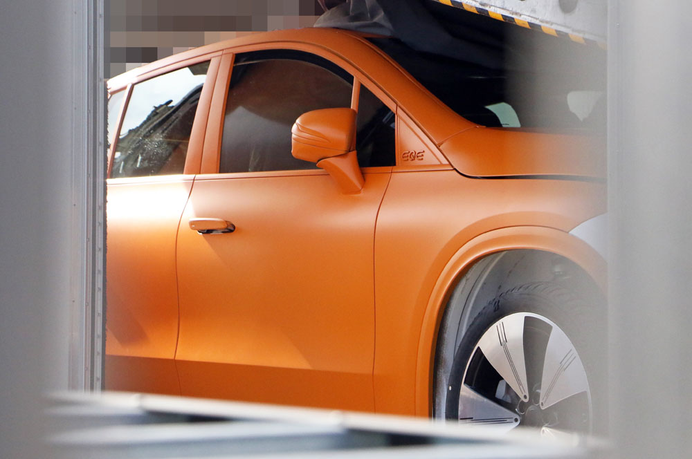 El Mercedes EQE SUV lo enseña todo 10 Motor16 Mercedes EQE SUV 9 Motor16