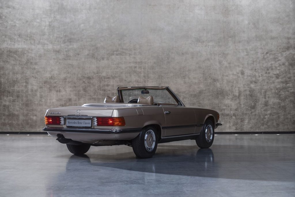Mercedes SL cumple 70 años 9 Motor16 Mercedes SL R107 2 Motor16