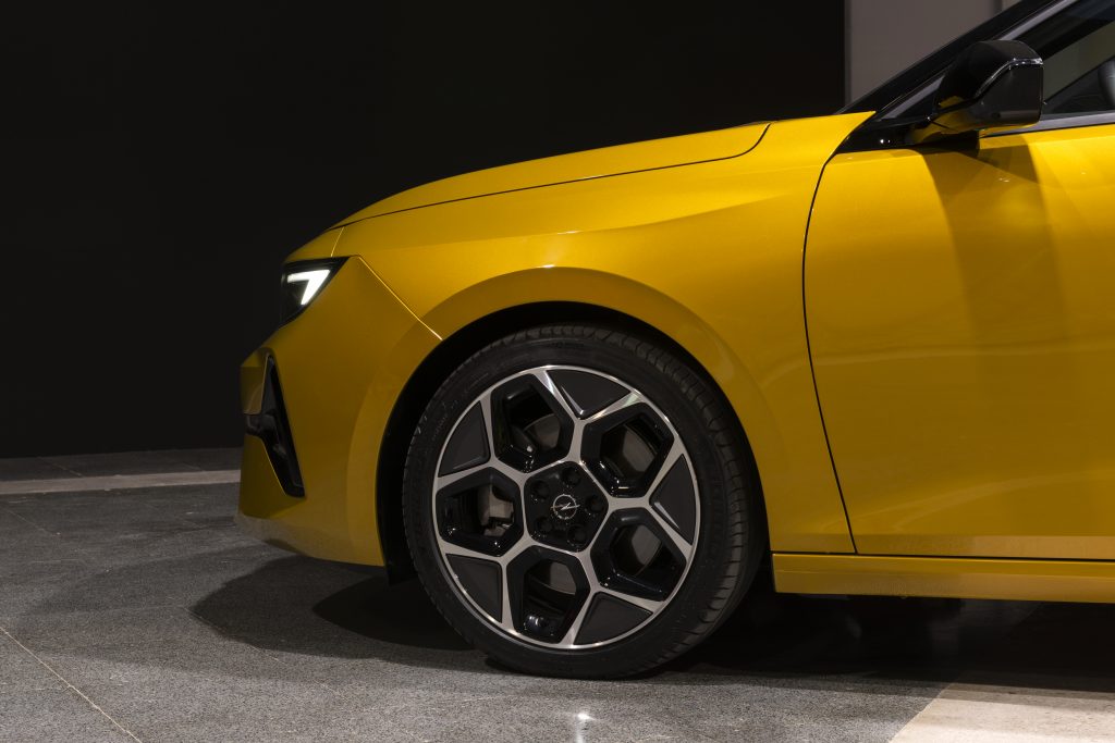 Nuevo Opel Astra. 6 cosas a tener en cuenta 17 Motor16 Opel Astra Detalle 2 1 Motor16