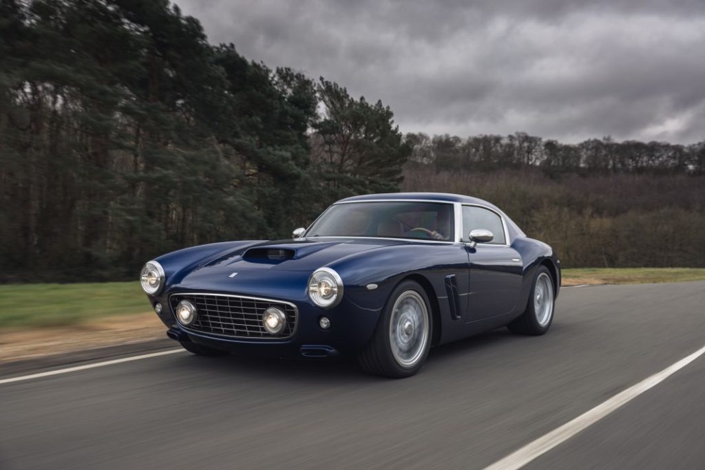 El RML Short Wheelbase sale a la carretera 21 Motor16 RML SWB 222 Motor16