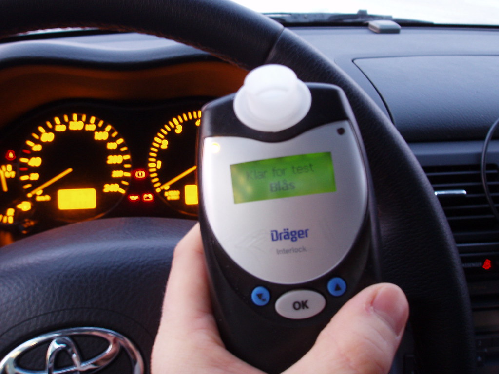Un récord para no alardear: esta fue la tasa de alcoholemia más alta para un conductor en España 14 Motor16 alcolock