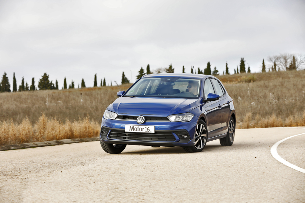 1814 VOLKSWAGEN POLO TSI 95 CV MANUAL 2022 1 Motor16