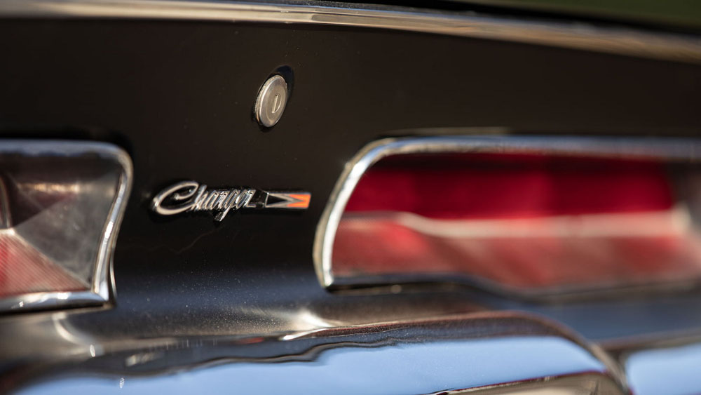 Una verdadera fortuna pagarán por este Dodge Charger Hemi Daytona que subasta Mecum 26 Motor16 1969 Dodge Charger Daytona Mecum 13 Motor16
