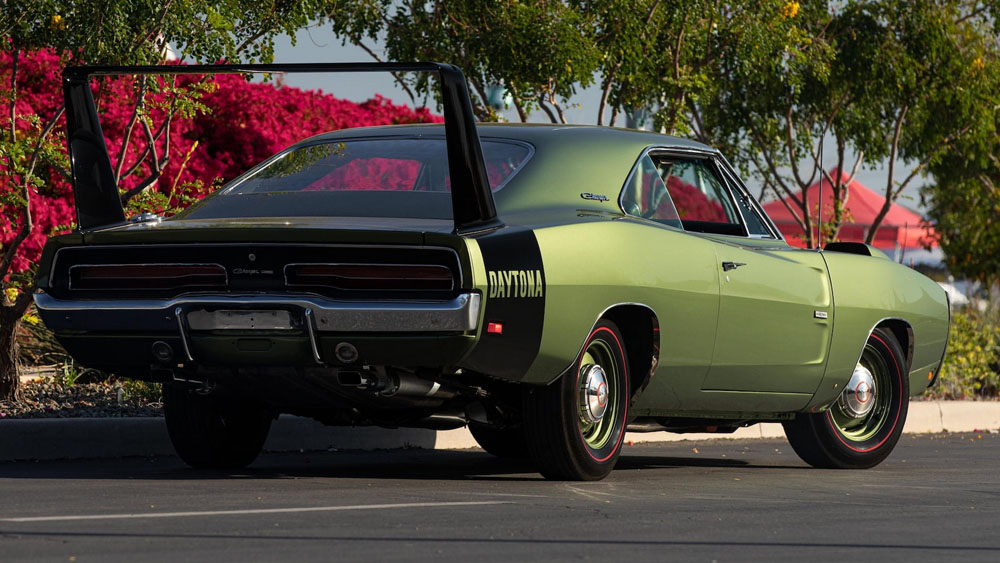 Una verdadera fortuna pagarán por este Dodge Charger Hemi Daytona que subasta Mecum 6 Motor16 1969 Dodge Charger Daytona Mecum 3 Motor16