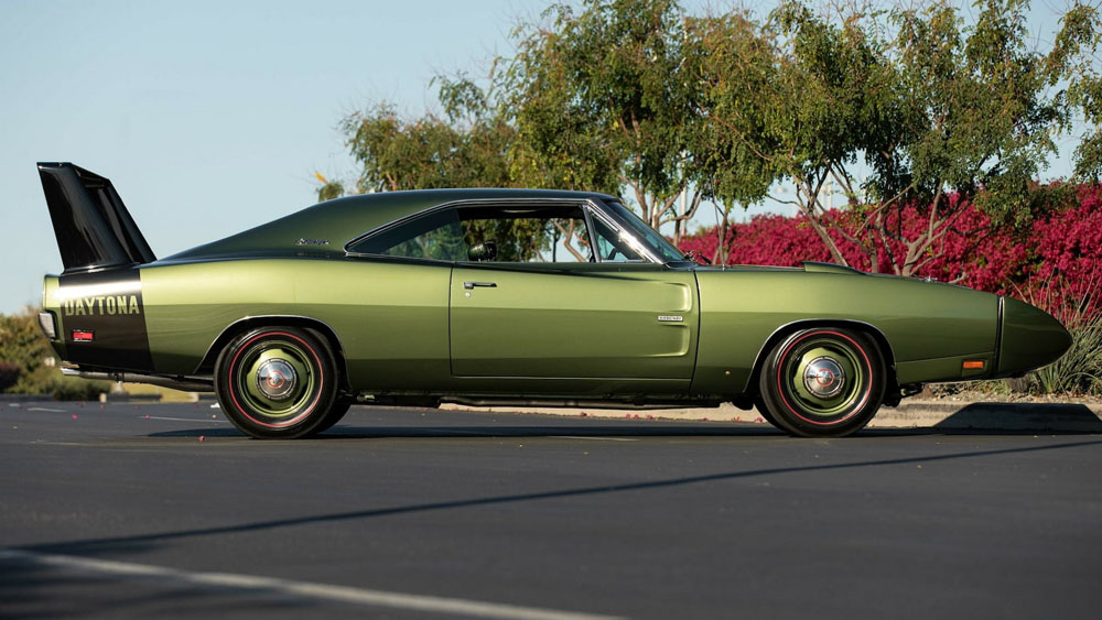 Una verdadera fortuna pagarán por este Dodge Charger Hemi Daytona que subasta Mecum 7 Motor16 1969 Dodge Charger Daytona Mecum 8 Motor16