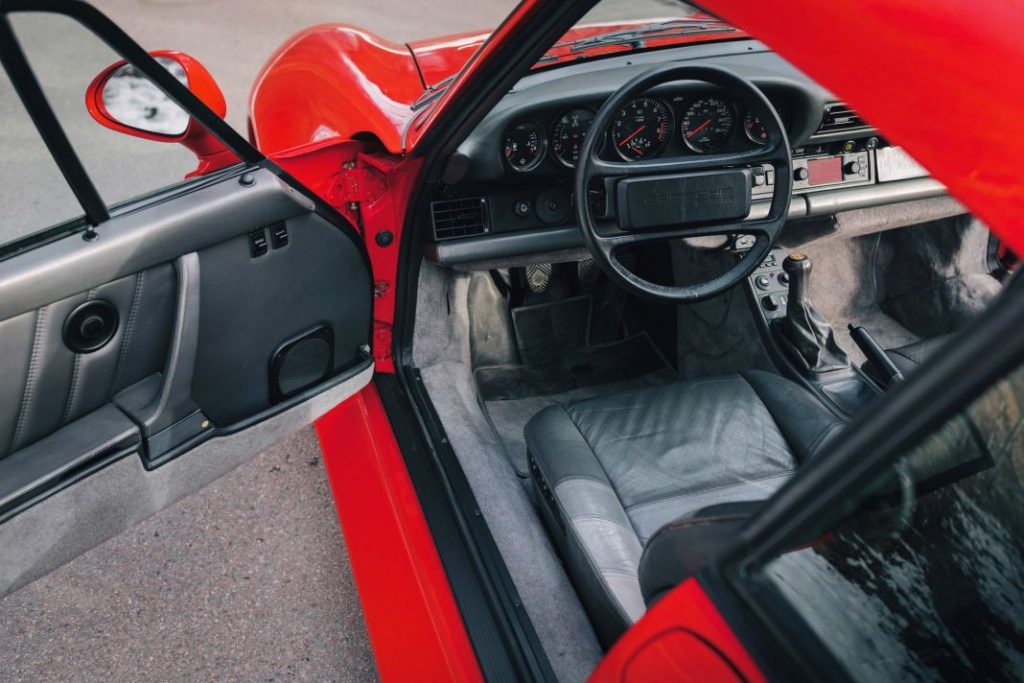 Una fortuna piden por este Porsche 959 con más kilómetros que tu coche 6 Motor16 1988 Porsche 959 10 Motor16