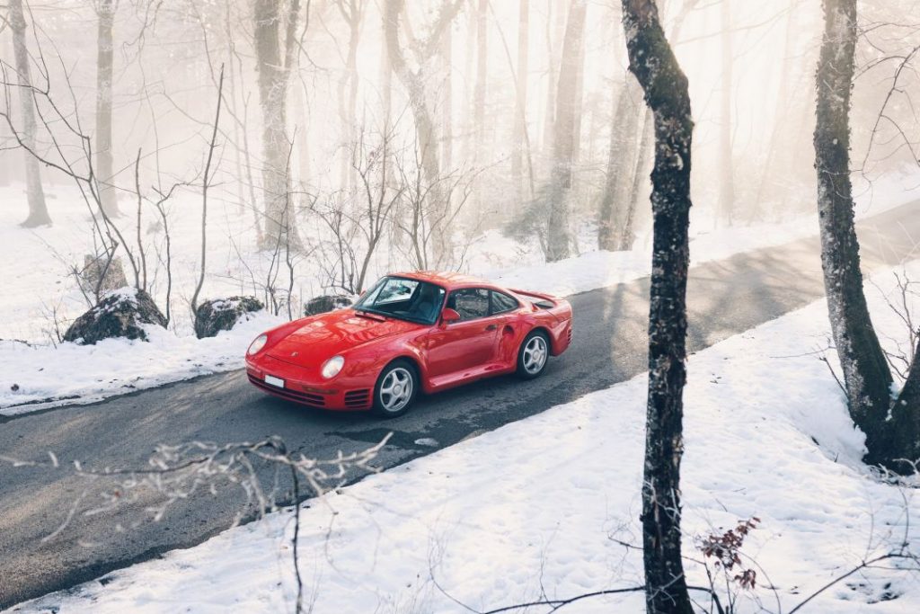 Una fortuna piden por este Porsche 959 con más kilómetros que tu coche 13 Motor16 1988 Porsche 959 17 Motor16