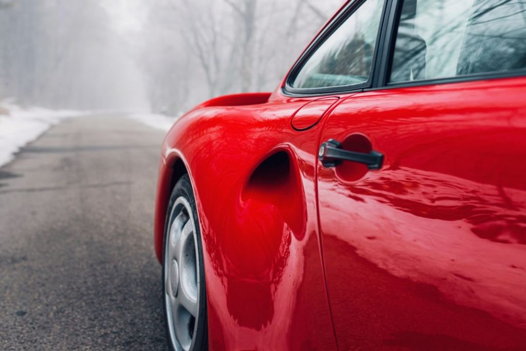 Una fortuna piden por este Porsche 959 con más kilómetros que tu coche 17 Motor16 1988 Porsche 959 21 Motor16
