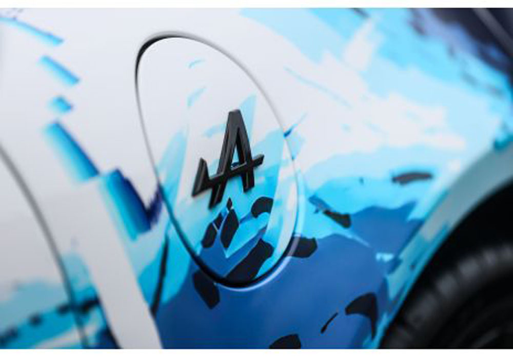 Junto al colectivo Obvious este Alpine A110 se convierte en pieza de arte 14 Motor16 2022 Alpine A110 Obvious 5 Motor16